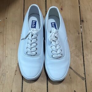 Keds White Classic Women's Low-Top Sneakers